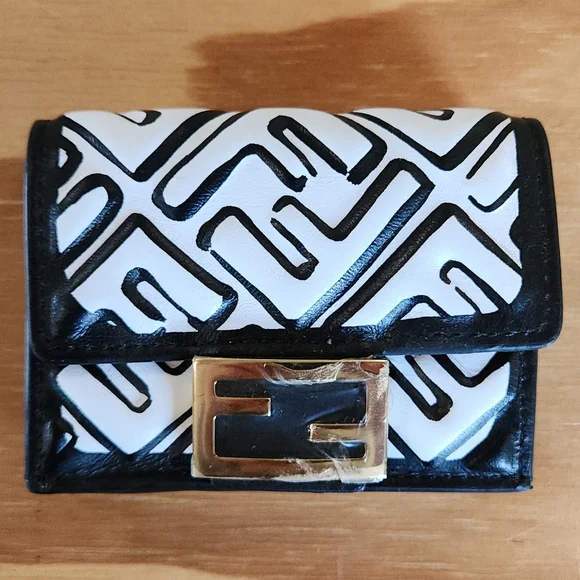 NWOT Fendi X Joshua Vides Micro Trifold Wallet - Picture 4 of 16